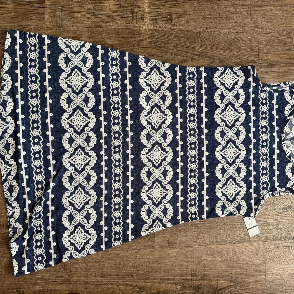 Perceptions‎ - Picture 2 of 6